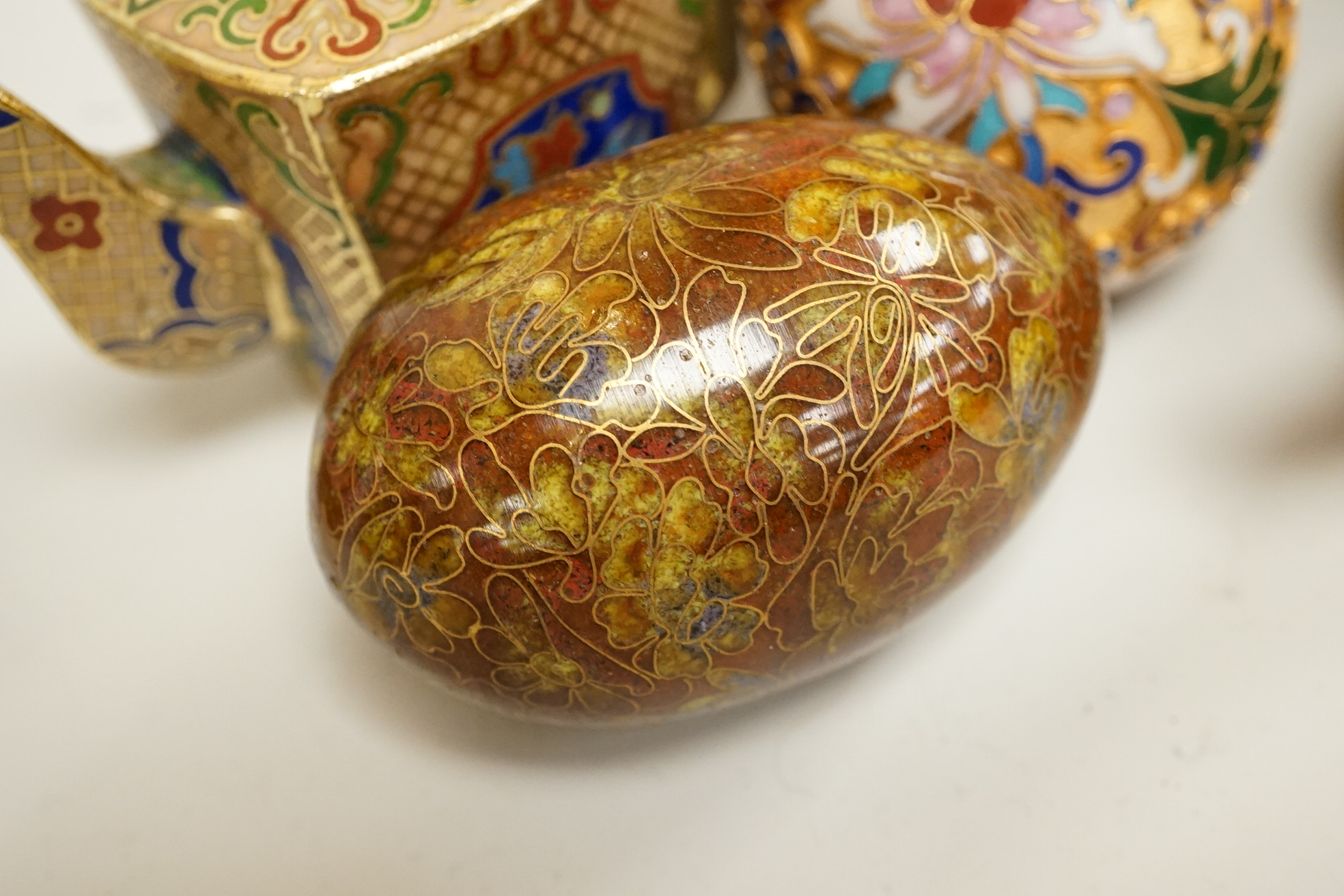 A collection of miniature enamel and cloisonné boxes, eggs and a painted rabbit, etc. (11)